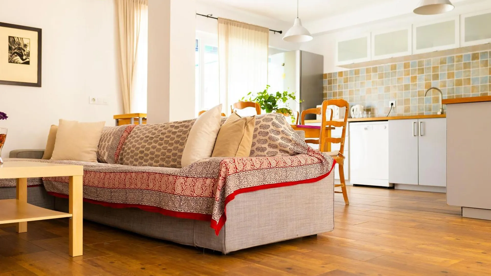 펜션 Magnifico Duplex Nueva Andalucia, 3 Habitaciones Y Vistas A La Playa 산루카데바라메다